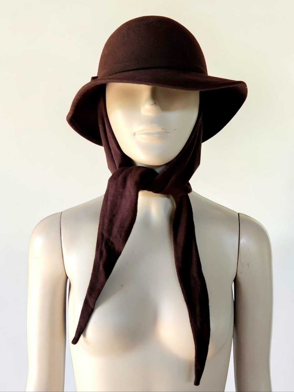 Bollman Wool Doeskin Clochet Scarf Wrap Hat Brown Mid Century USA Derby Bowler